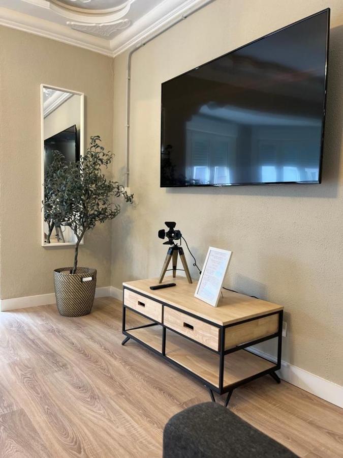Vtz El Balcon De Conde De Aranda III Apartman Zaragoza Kültér fotó