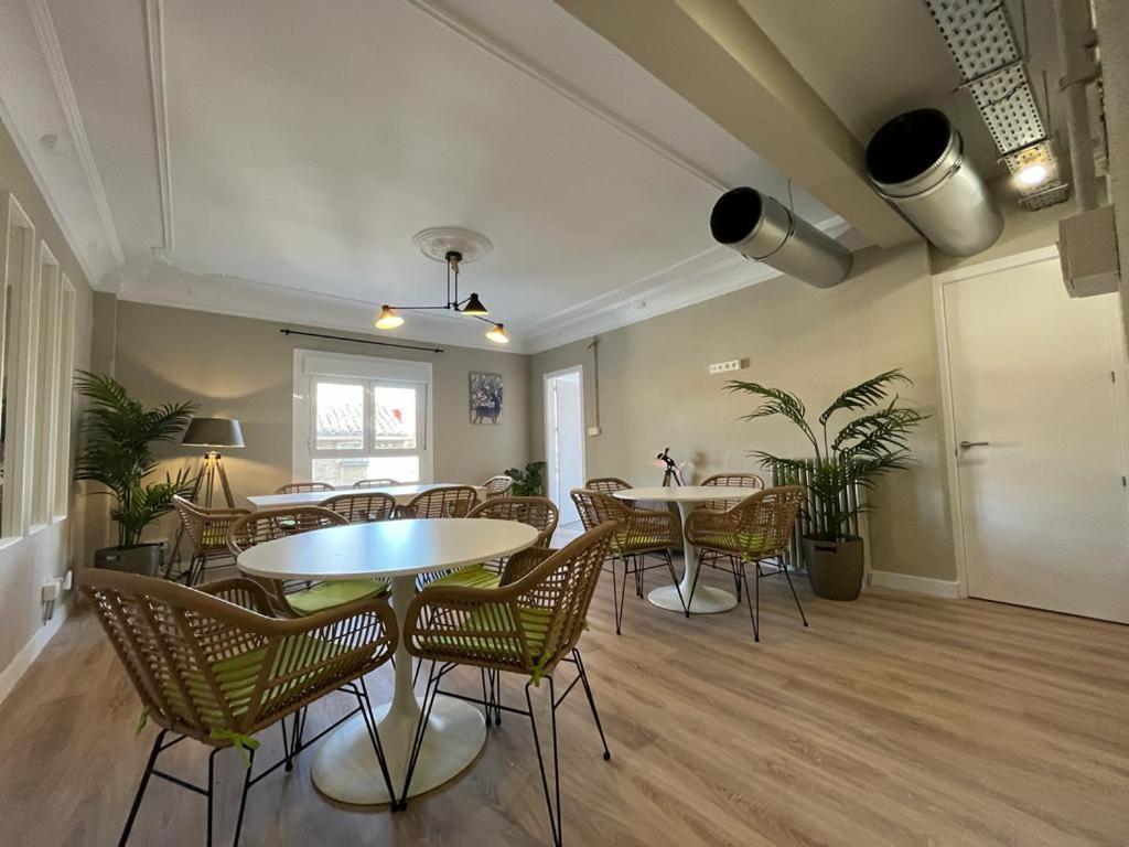 Vtz El Balcon De Conde De Aranda III Apartman Zaragoza Kültér fotó